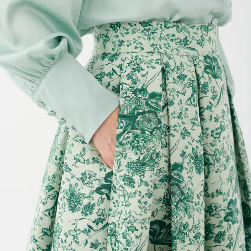 Abey Skirt with Pockets in Botanic Green