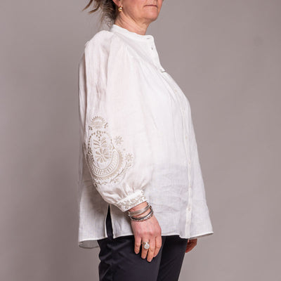 Carnia Shirt in White