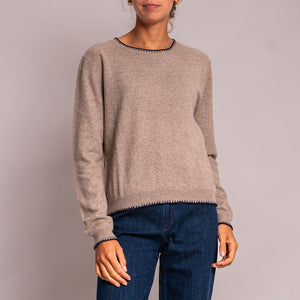 Blanket Stitch Crew Neck Jumper in Brown/Navy