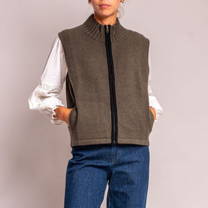 Bear Cashmere & Lambswool Gilet in Fir Green/Black