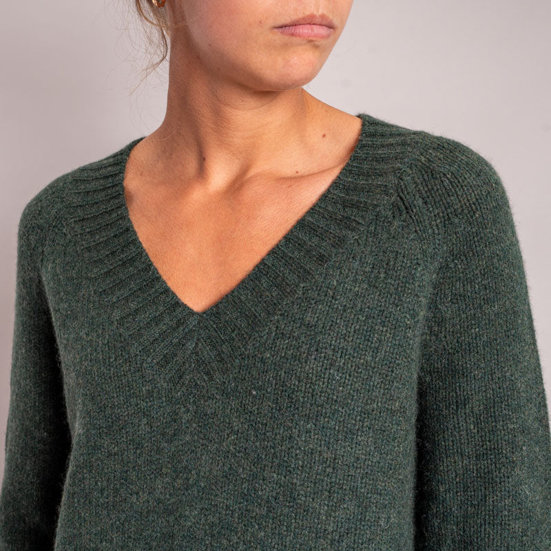 Long V Neck Chunky Knit in Dark Green