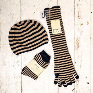 Narrow Stripe Rib Beanie in Navy/Light Brown