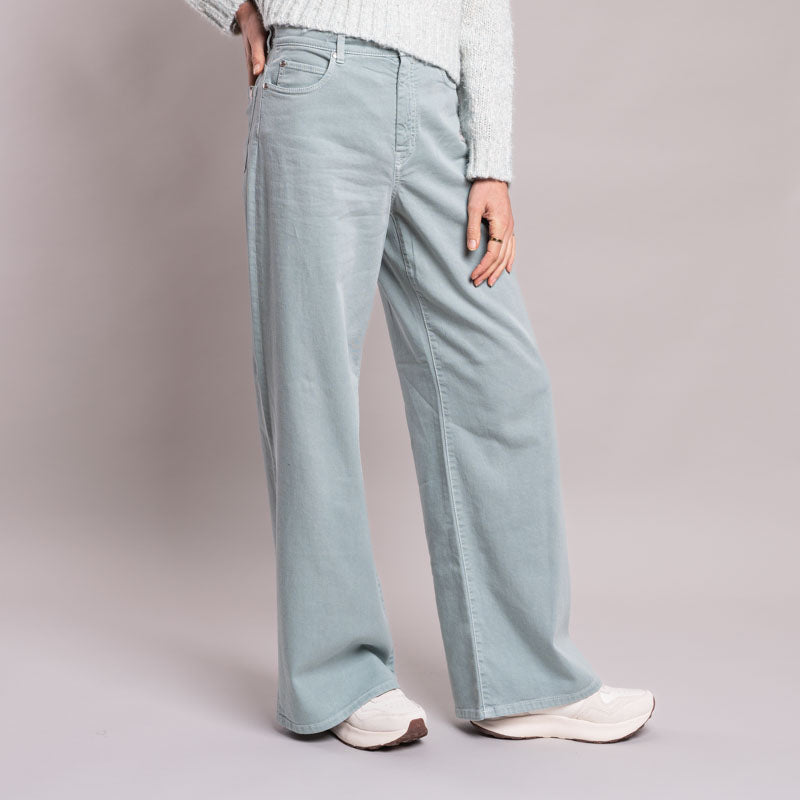 WEEKEND MAXMARA Medina High Waisted Trousers in Pastel Green