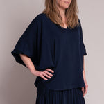 SILK95FIVE Austin Top in Navy