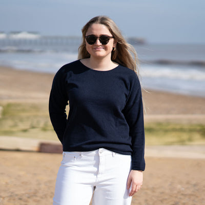 COLLEN & CLARE Anna Lightweight Merino/Cashmere Mix Simple Knit in Navy