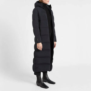 Womens Infinity Down Coat in Black