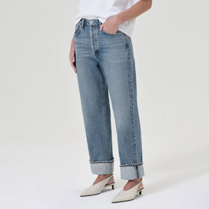 Fran Low Slung Straight Leg Jeans in Invention