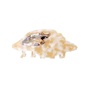 Feline Conch Shell Hair Claw in Caramel