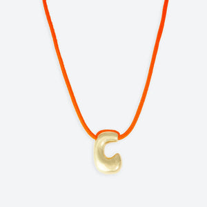 LA MOME BIJOU C Initial Joy Letter Necklace in Gold