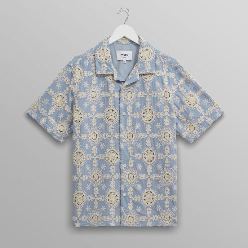 WAX LONDON Didcot Shirt in Pale Blue/Ecru