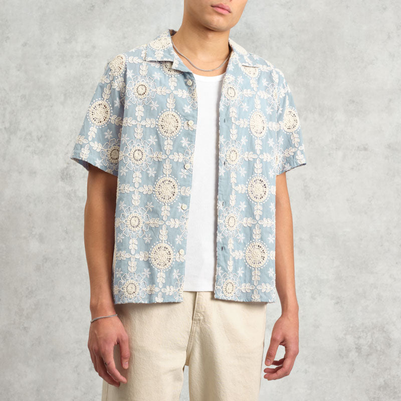 WAX LONDON Didcot Shirt in Pale Blue/Ecru