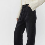 Elijah Straight Leg Jeans in Black