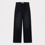 Elijah Straight Leg Jeans in Black