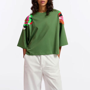 Fester Embroidered T Shirt in Emerald