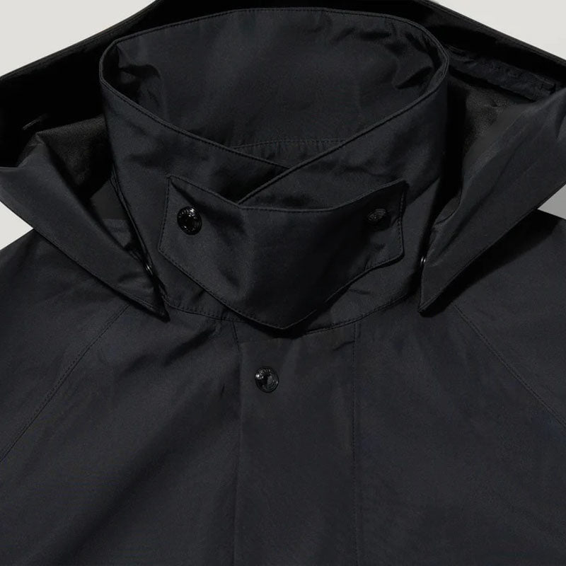 BELSTAFF Force Coat in Black