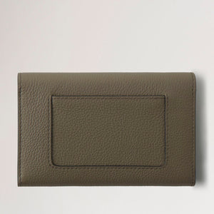 Medium Darley Wallet SCG in Linen Green