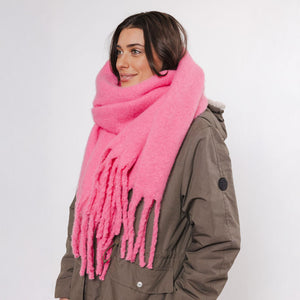 Gella Scarf in Magenta