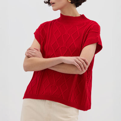 IRIS & WOOL Heart Cable Vest in True Red