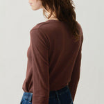 Jacksonville L/S V-neck Top in Brownie Vintage