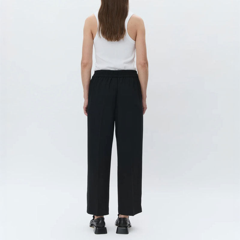 Jonah Classic Gabardine Trousers in Black