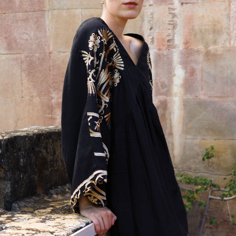 GREEK ARCHAIC KORI Crete Dress in Black/Gold