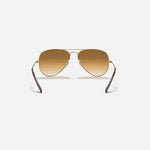 RAY-BAN Aviator Gradient RB3025 Sunglasses in Polished Gold/Light Brown