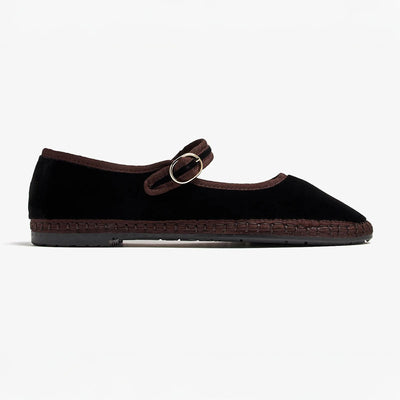 Sethe Ballet Flats in Black