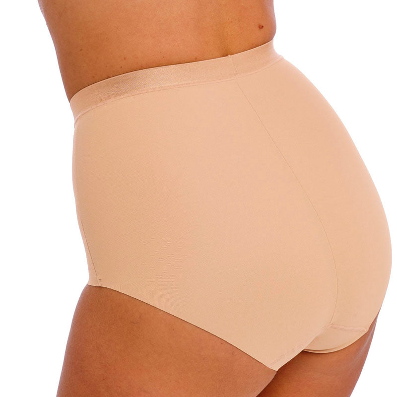 Shape Revelation Hourglass Shaping Brief in Praline