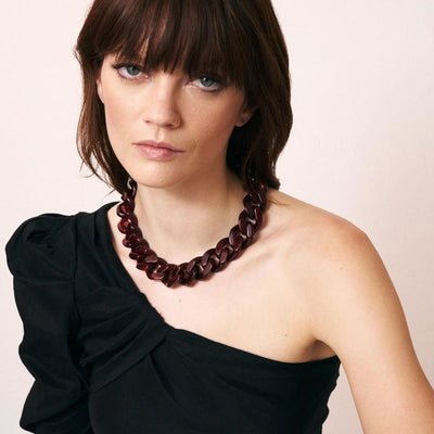 VANESSA BARONI Flat Chain Necklace in Bordeaux Marble