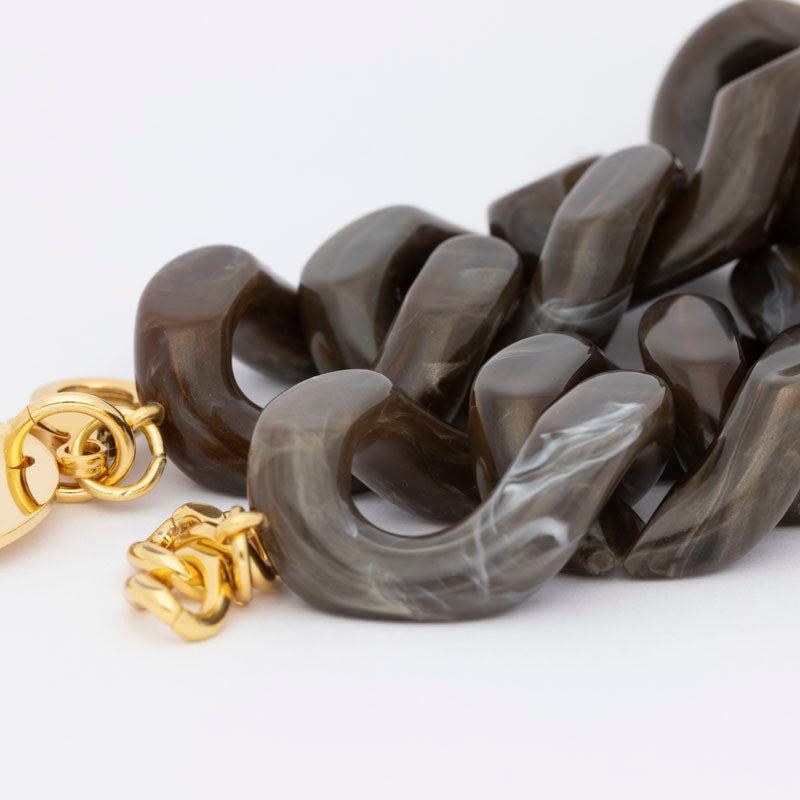 Great Bracelet in Dark Brown Marble