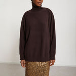 Oversized Raglan Wool Jumper in Chocolate