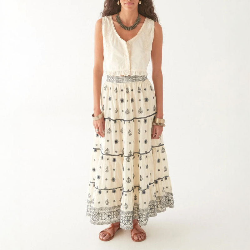 MAISON HOTEL Charlotte Skirt in Off White