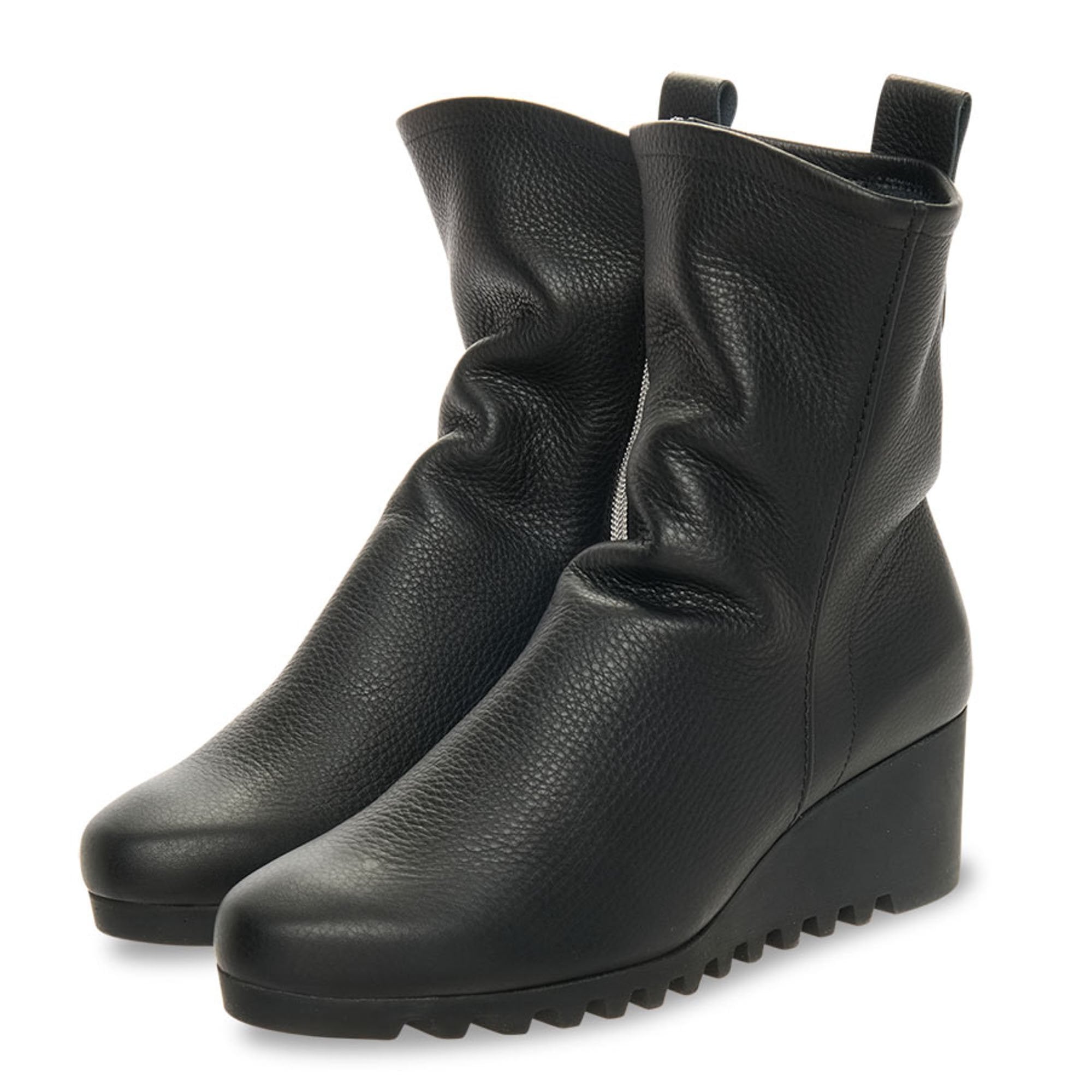 Larazo Short Boots in Black Collen Clare Collen Clare