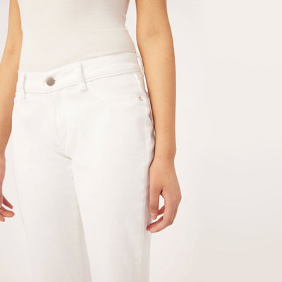 Riley Boyfriend Jeans in White