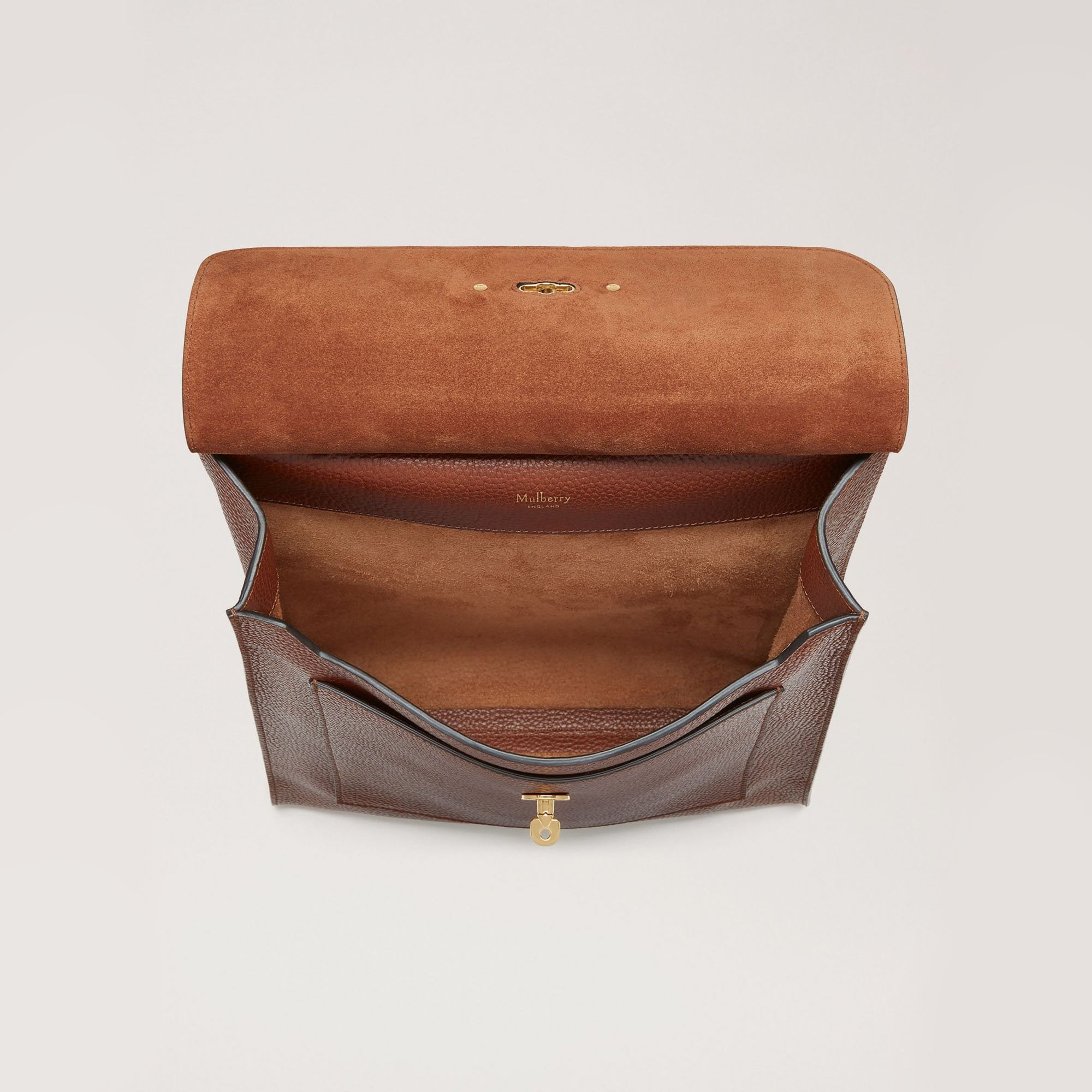 Lot - A Mulberry small Darley shoulder bag in 'oak' natural grain tan brown  leather with yellow gold hardware,
