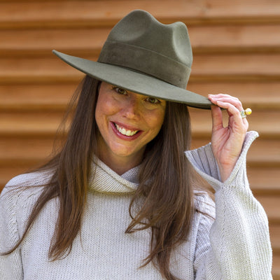 TRAVAUX EN COURS Fedora Wide Brim Hat in Khaki